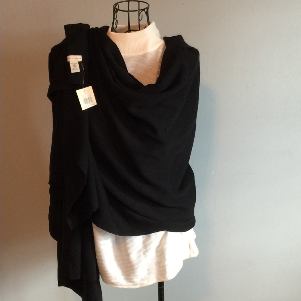 Lord and Taylor NWT 100% Merino wool wrap